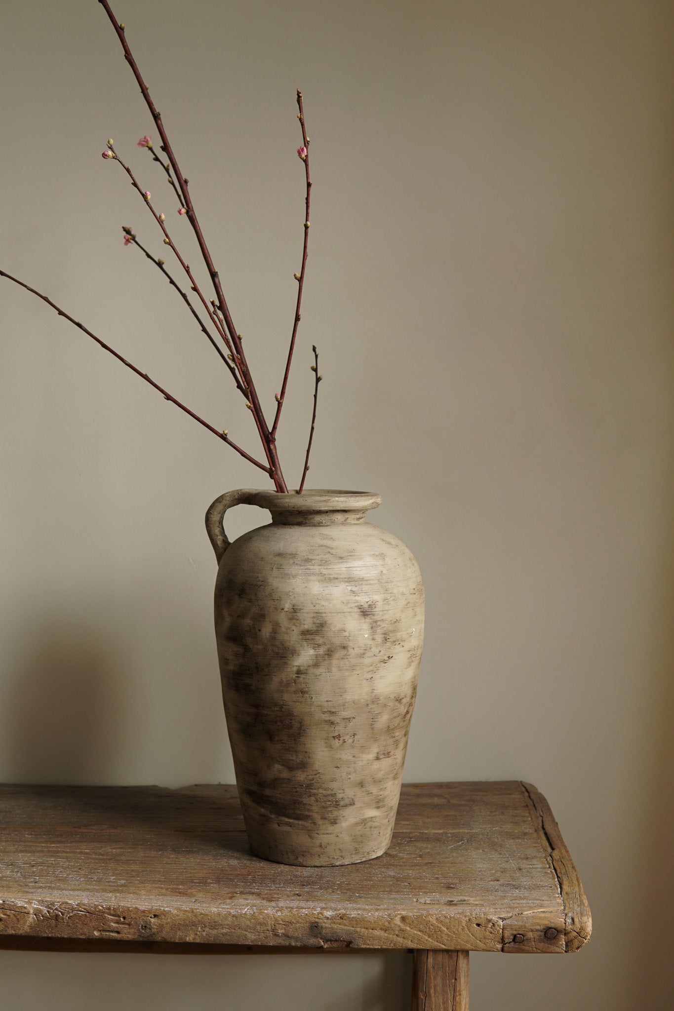 Sisi, Terracota vase miss Jozi