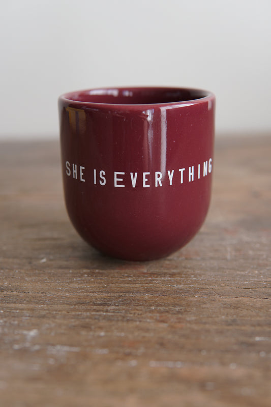 Sisi mug, She is everything