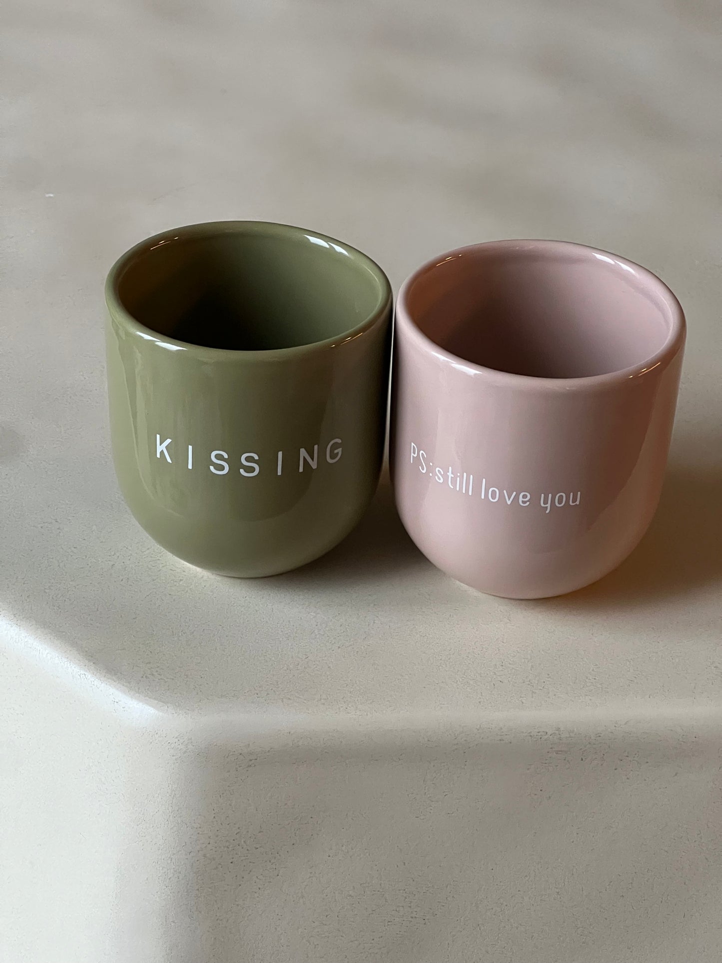 Sisi cup, Kissing green